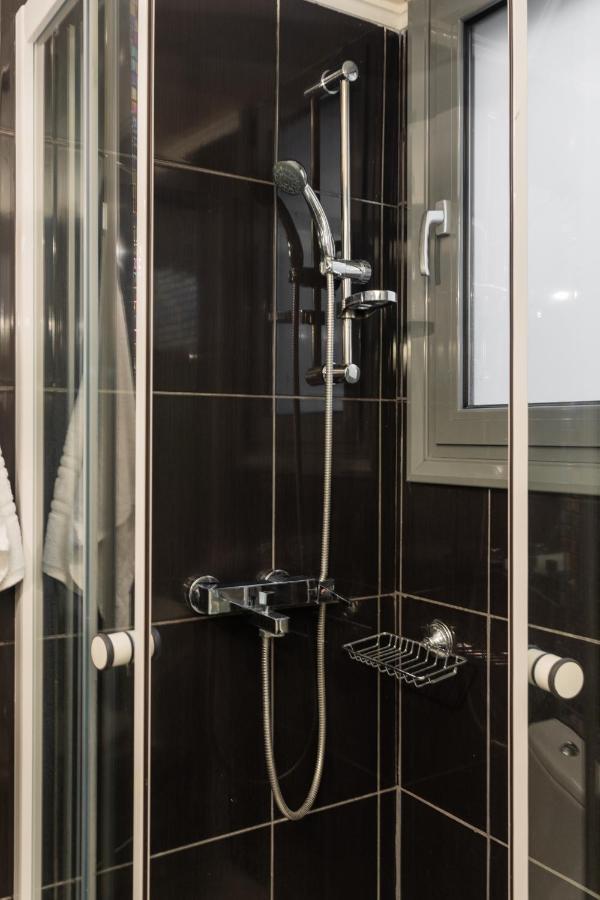Beautiful City Rooms Close To Acropolis Афіни Екстер'єр фото
